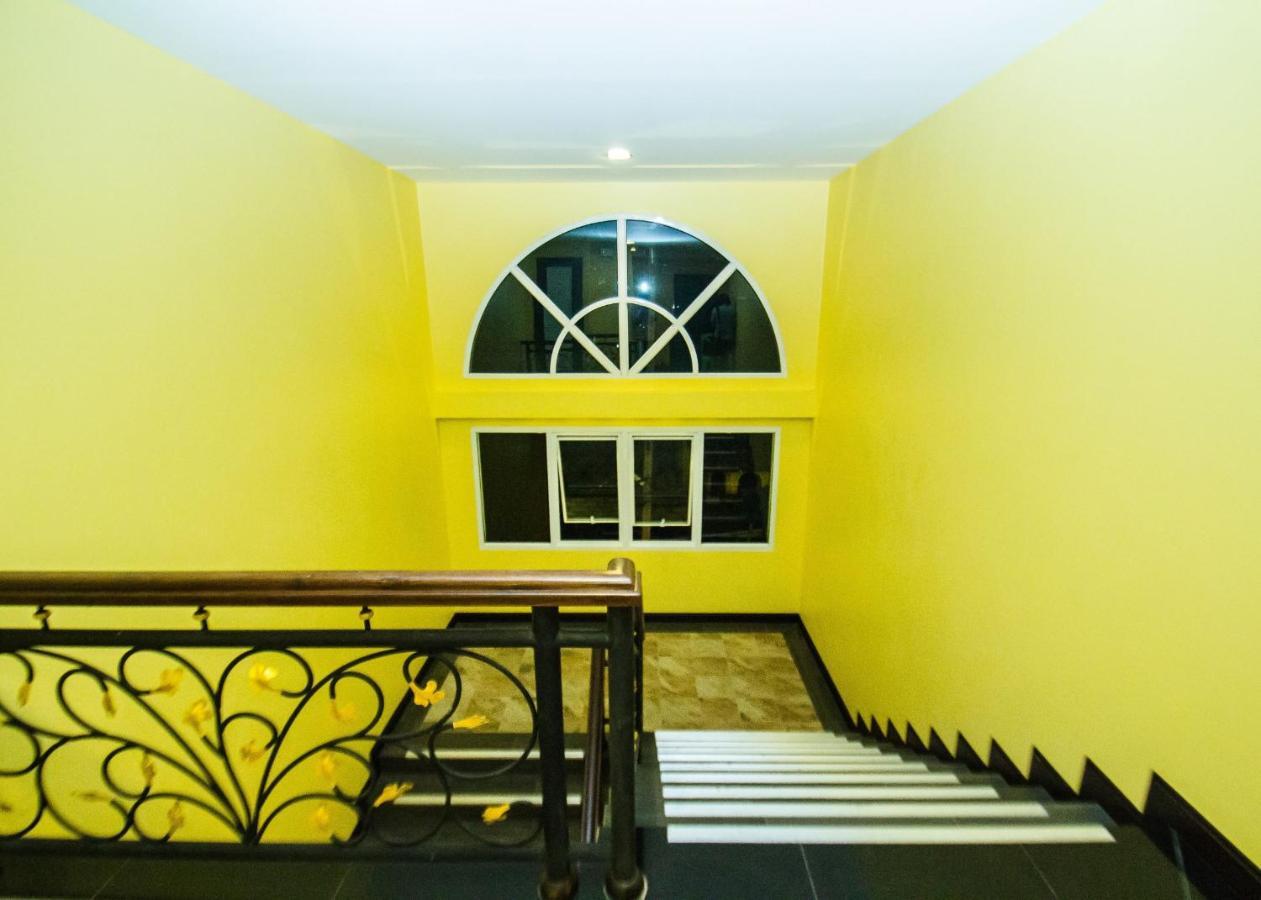 จุฑาแมนชั่น Apartment Uttaradit Luaran gambar